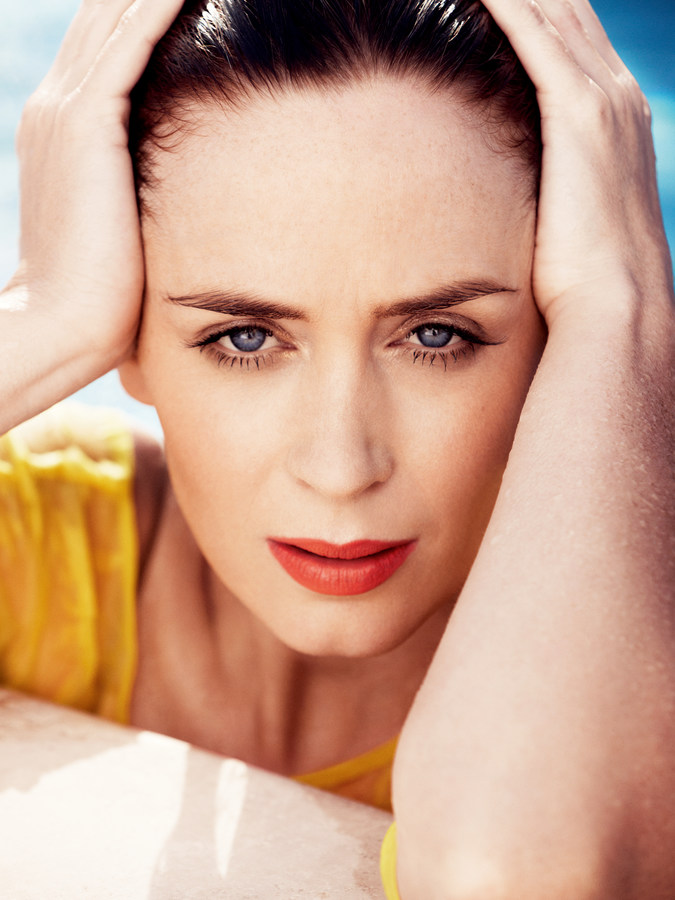 MANAGEMENT ARTISTS News Alexi Lubomirski Photographs Emily Blunt 